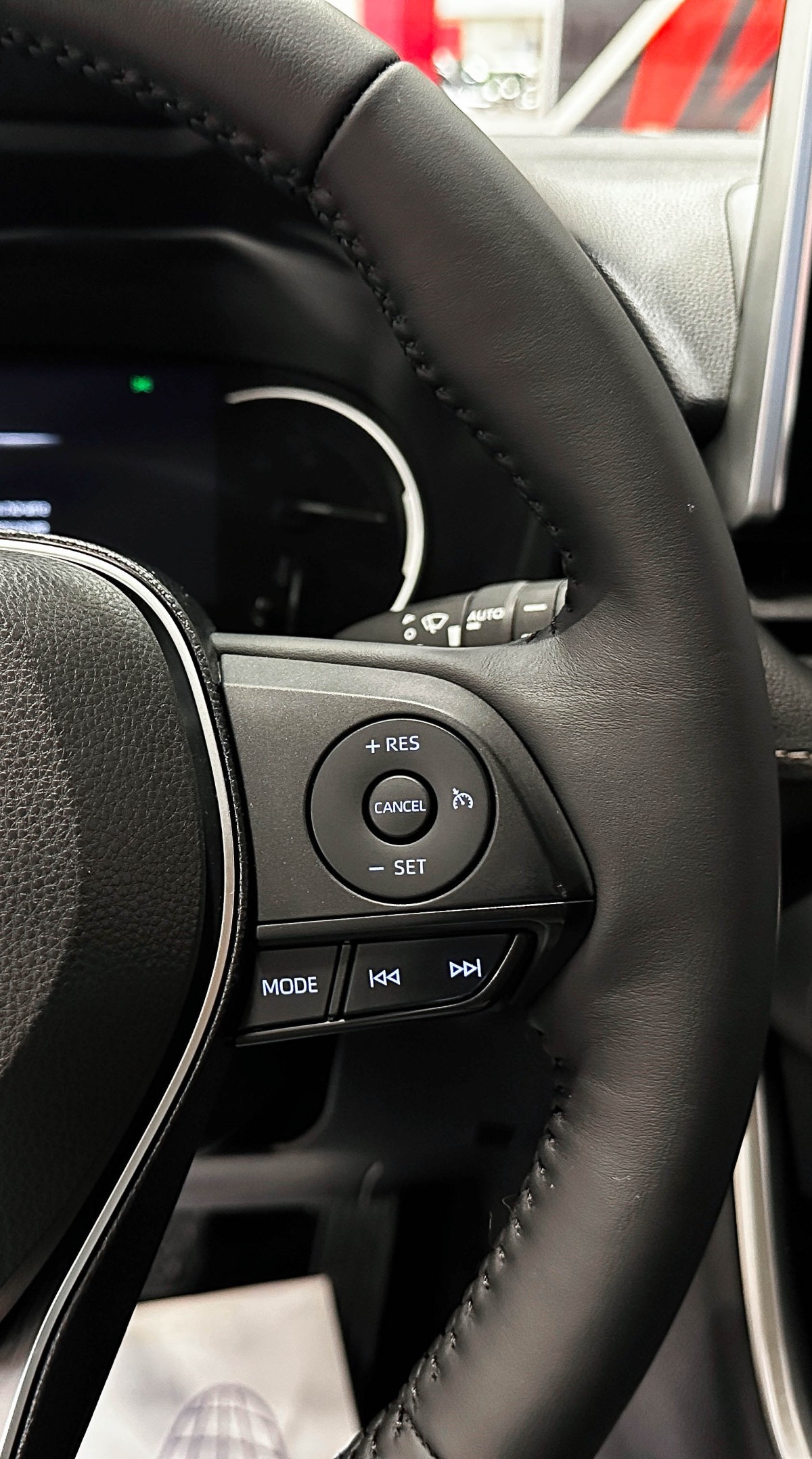 Toyota RAV4 - фото 21