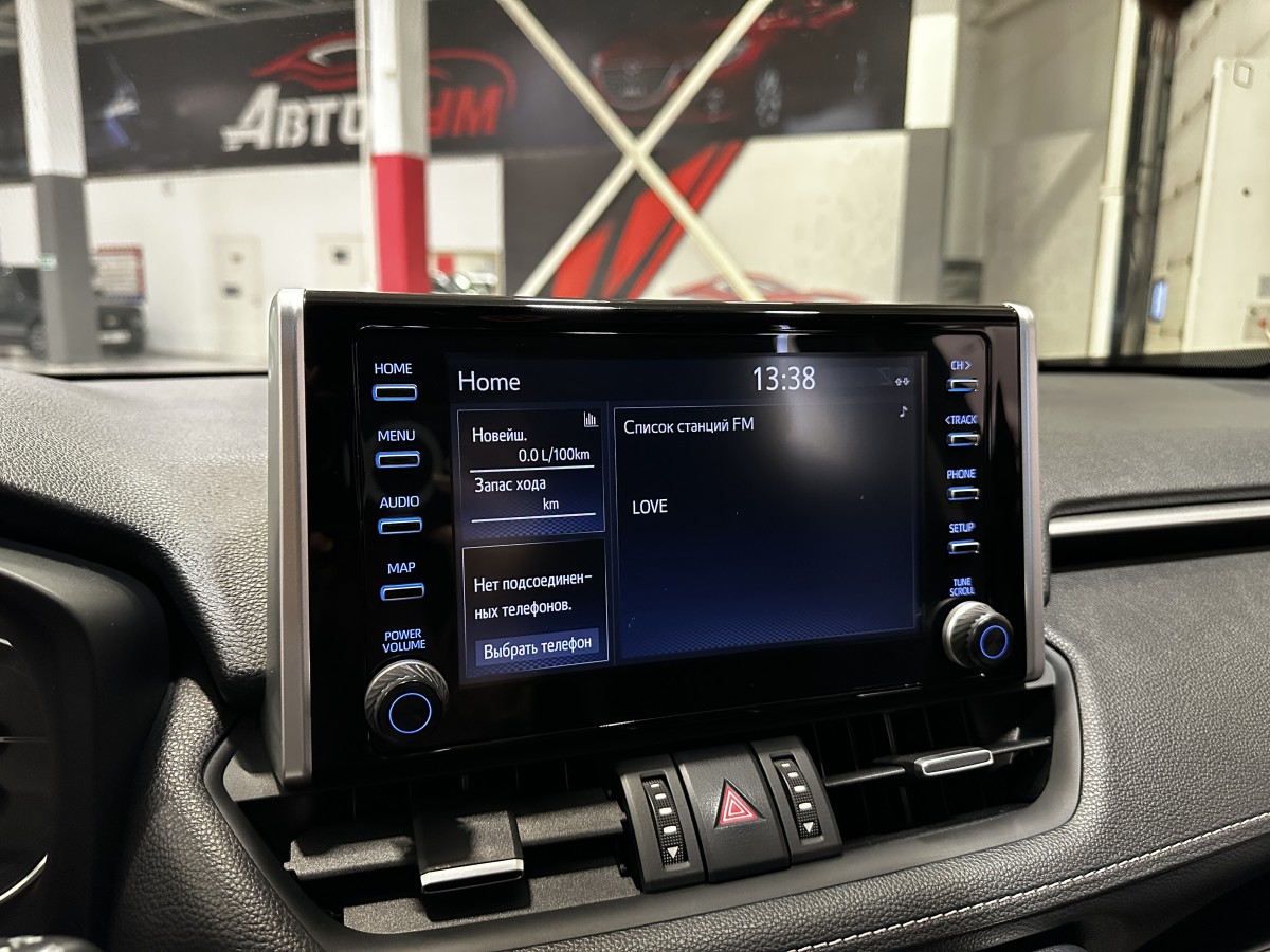 Toyota RAV4 - фото 23