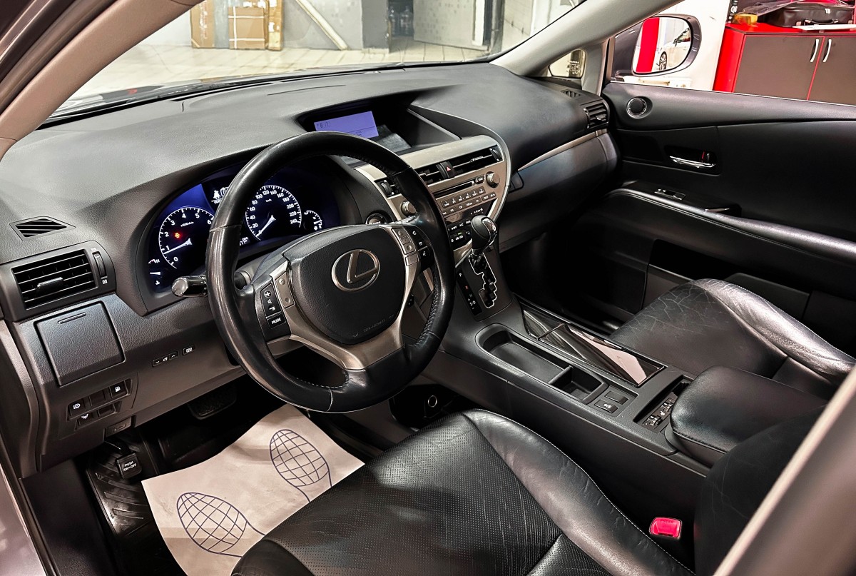 Lexus RX 270 - фото 10