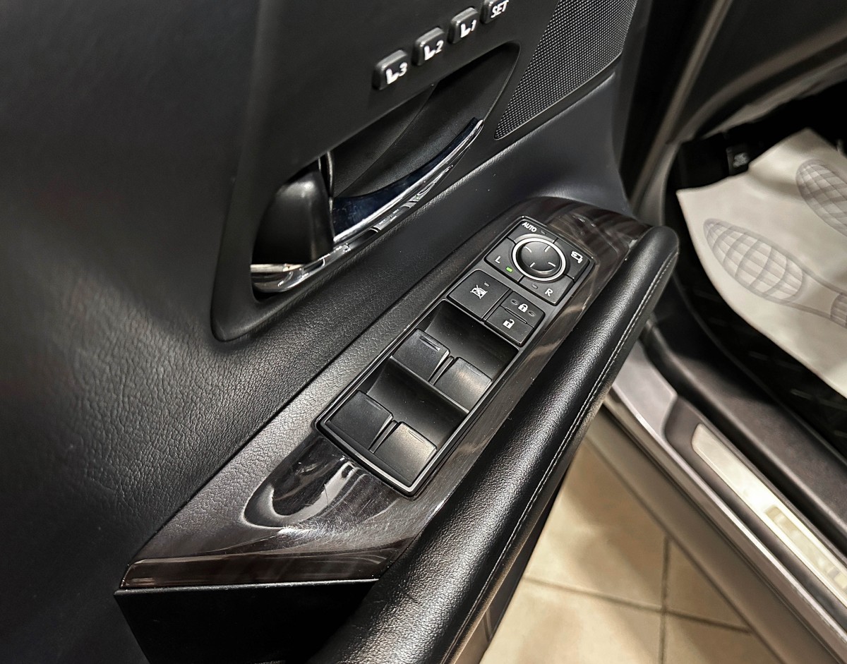 Lexus RX 270 - фото 17