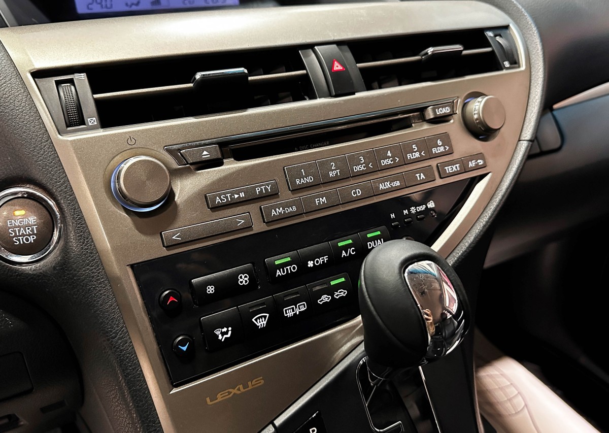 Lexus RX 270 - фото 27