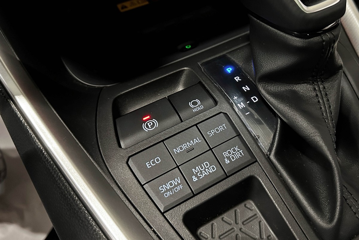 Toyota RAV4 - фото 29