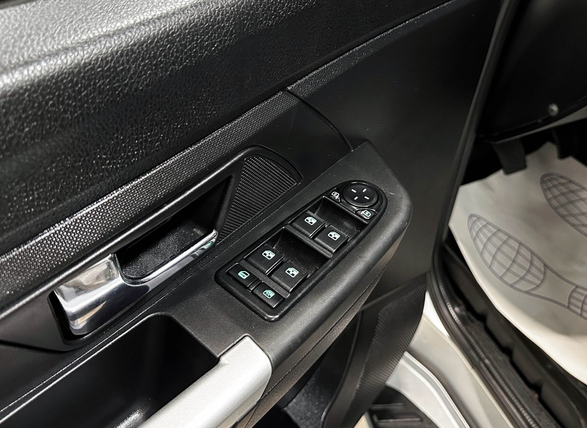 УАЗ Patriot - фото 16