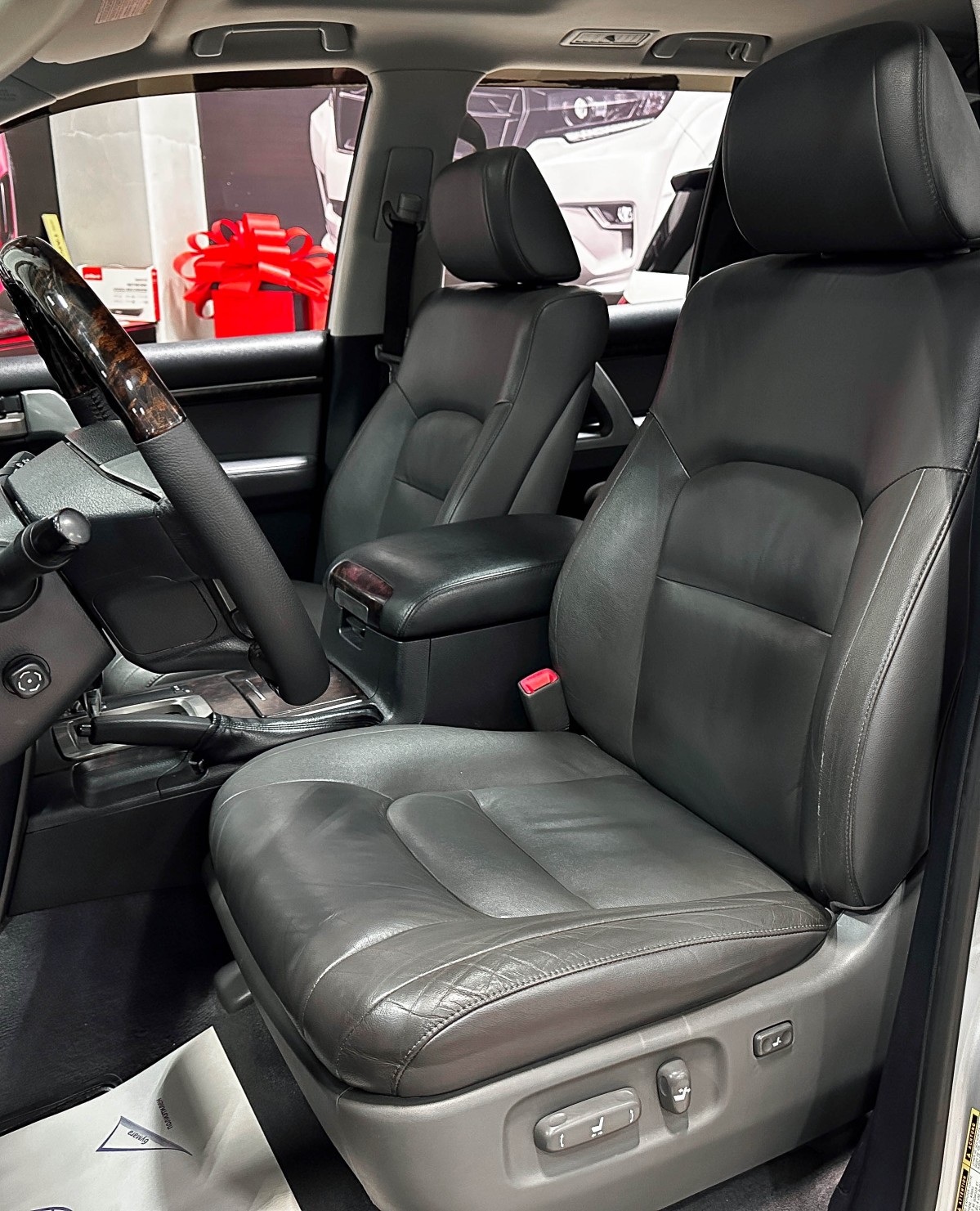 Toyota Land Cruiser 200 - фото 11