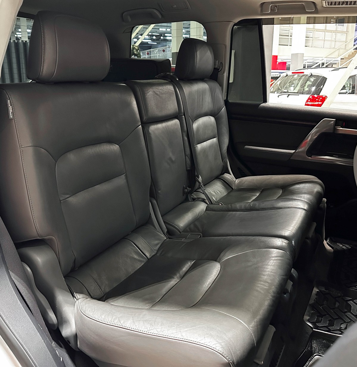 Toyota Land Cruiser 200 - фото 15