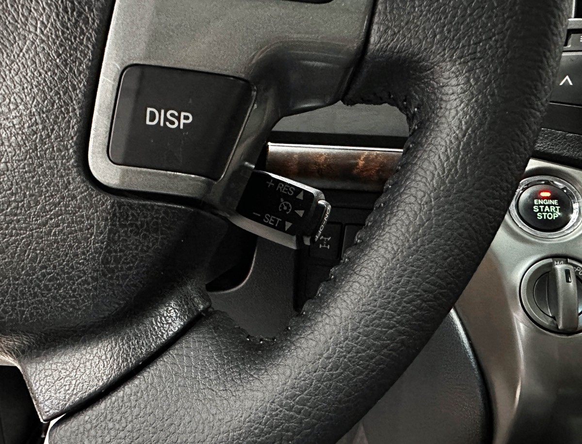 Toyota Land Cruiser 200 - фото 25