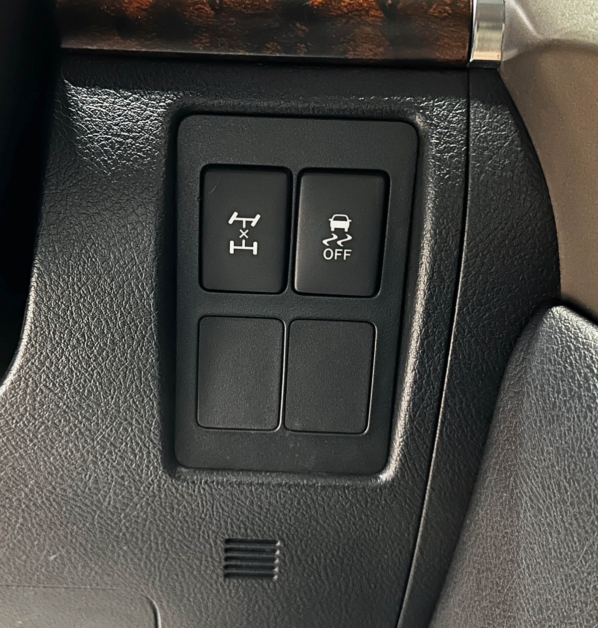 Toyota Land Cruiser 200 - фото 27