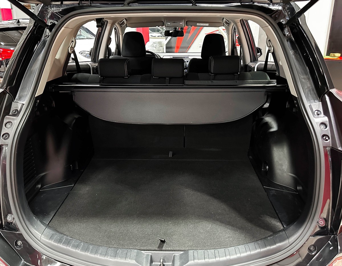 Toyota RAV4 - фото 13