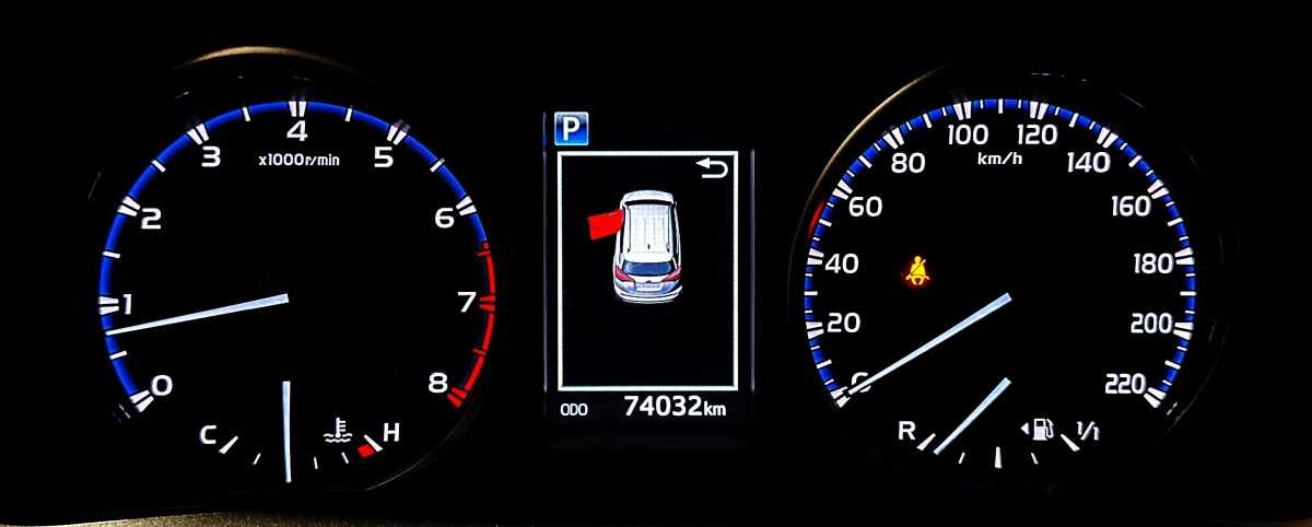 Toyota RAV4 - фото 18