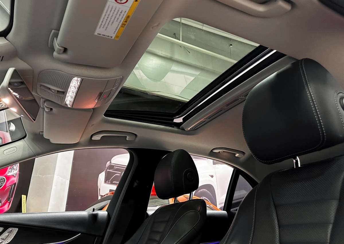 Mercedes-Benz E-Класс - фото 32