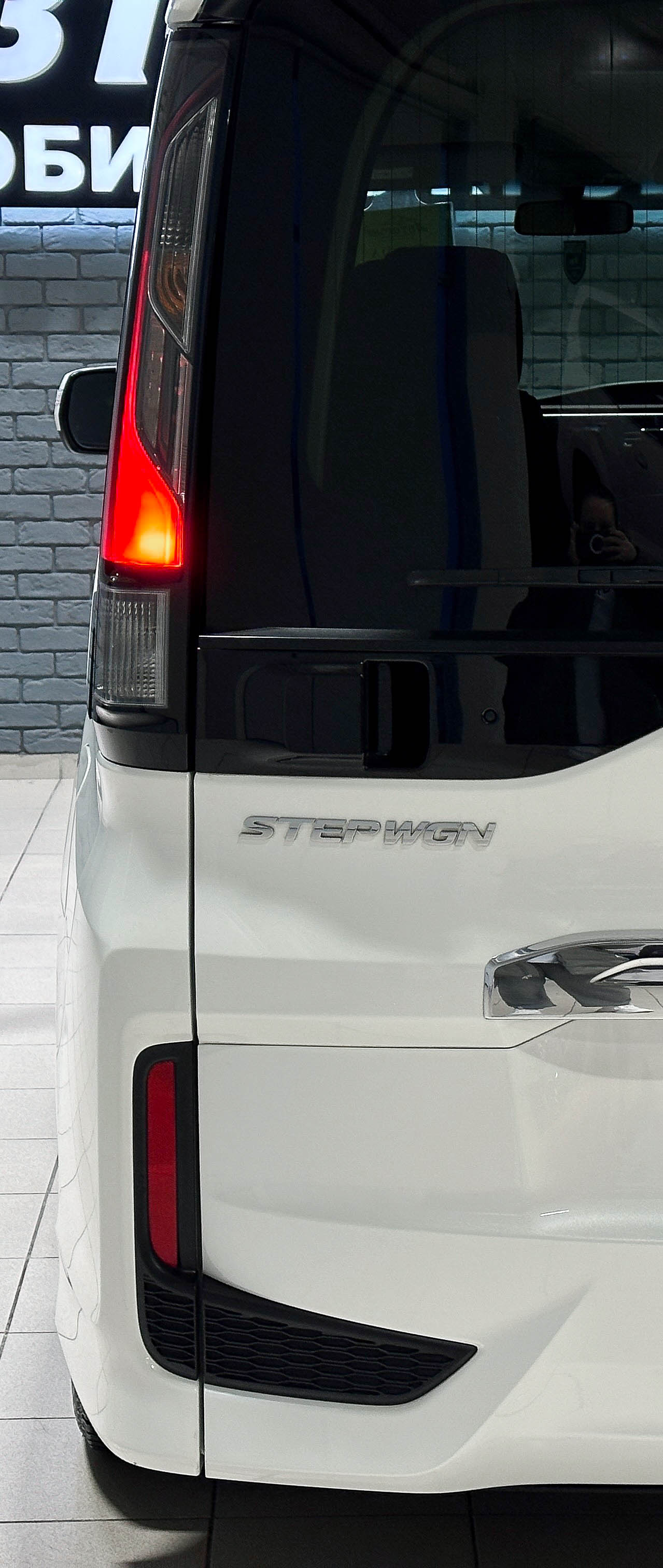 Honda Stepwgn - фото 8