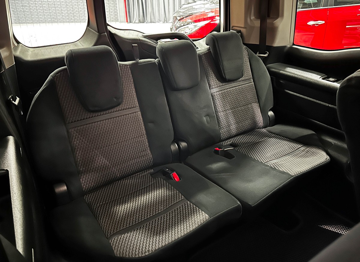 Honda Stepwgn - фото 15