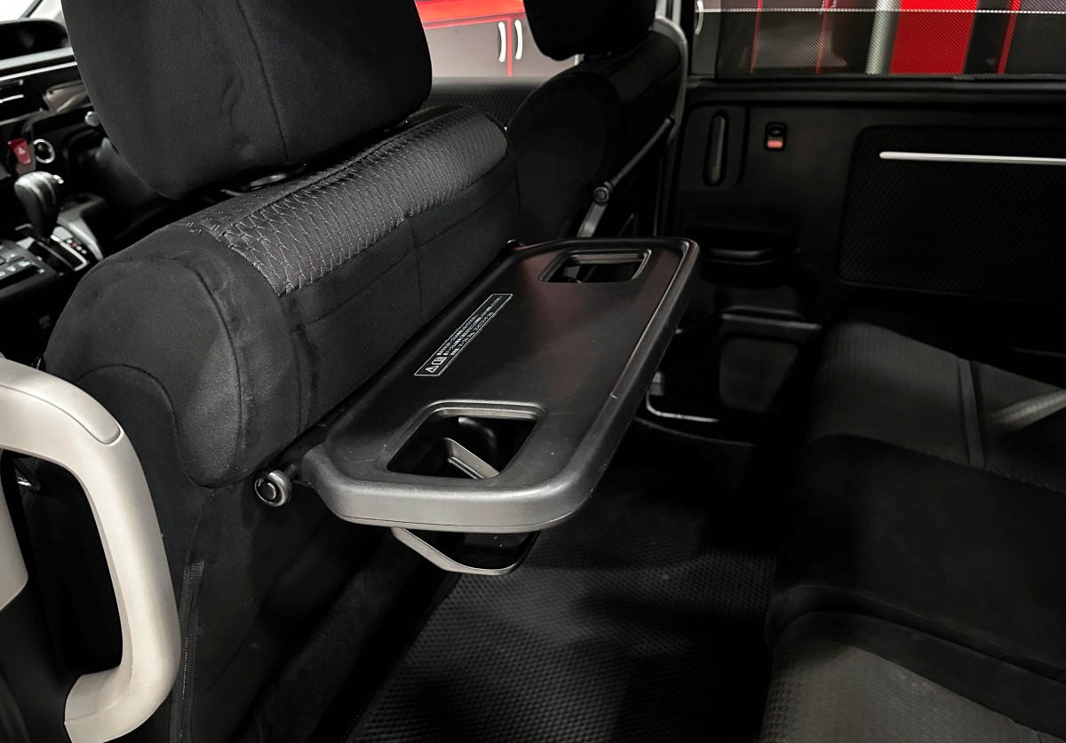 Honda Stepwgn - фото 19