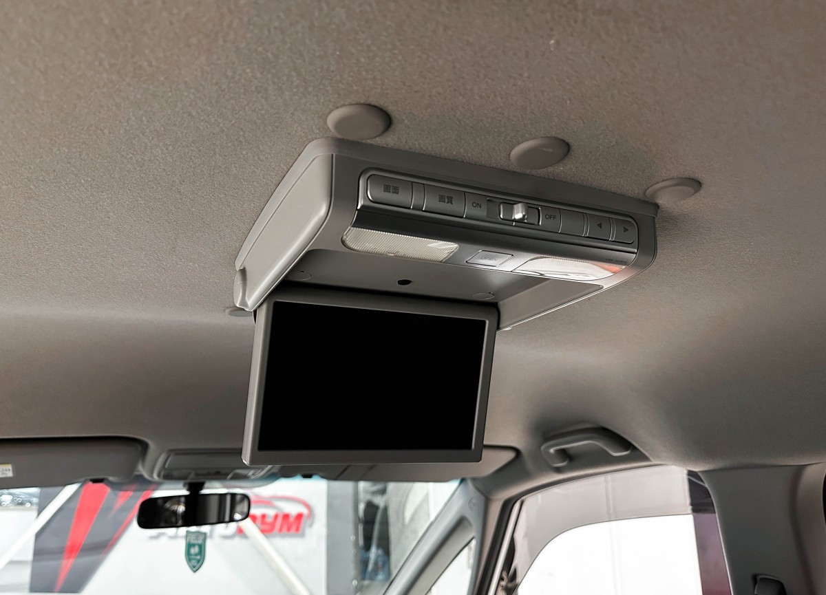 Honda Stepwgn - фото 20