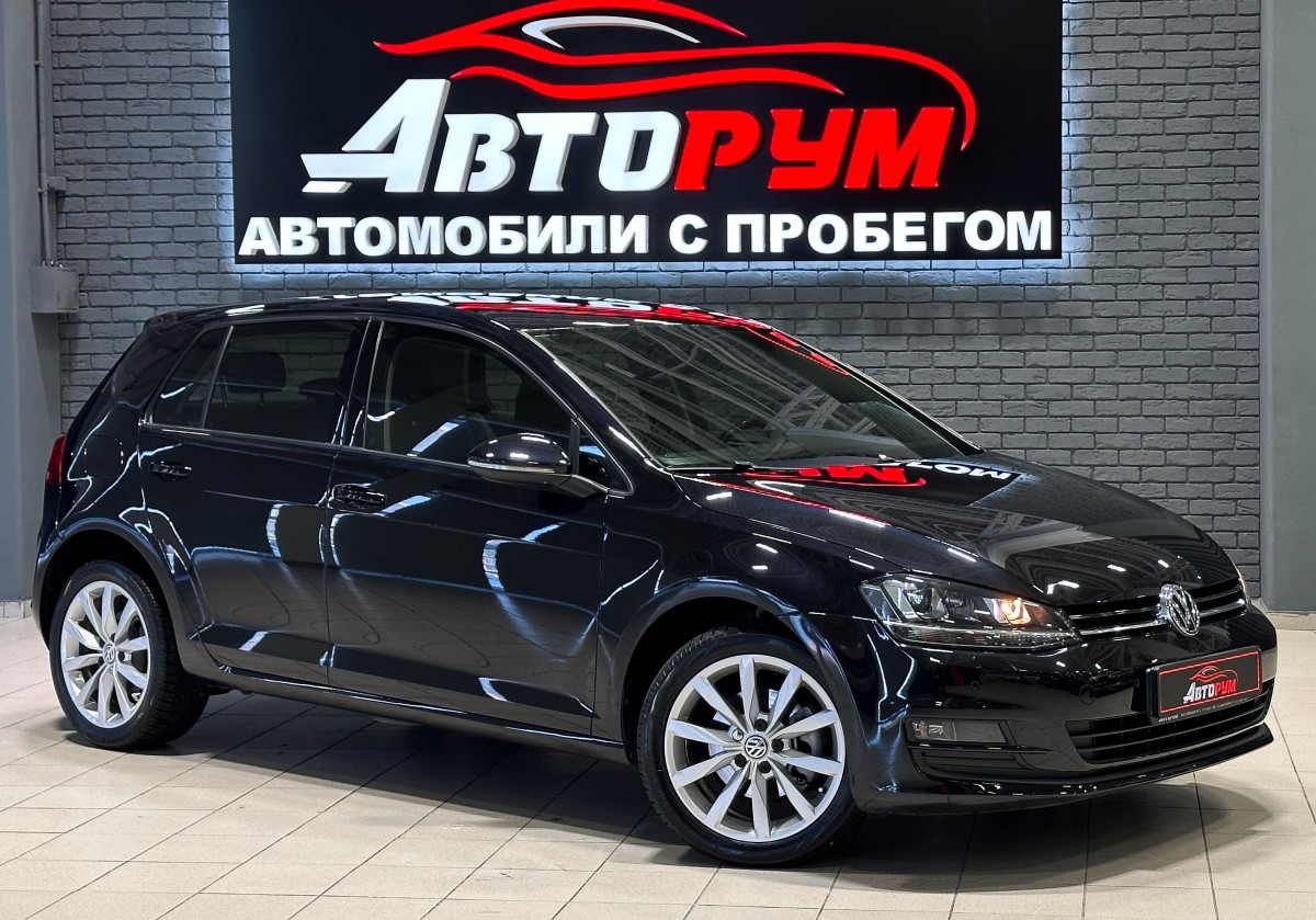 Volkswagen Golf - фото 1