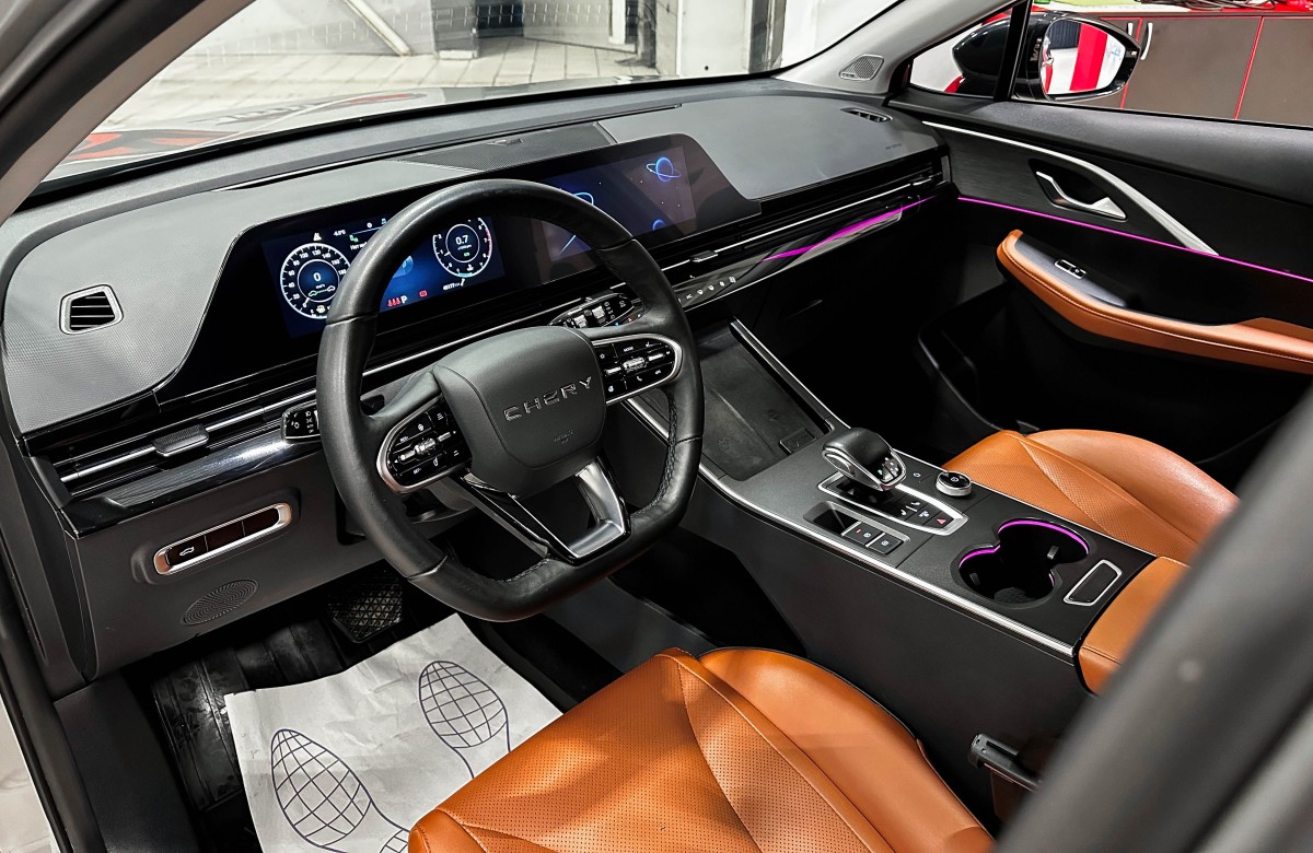 Omoda C5 - фото 11