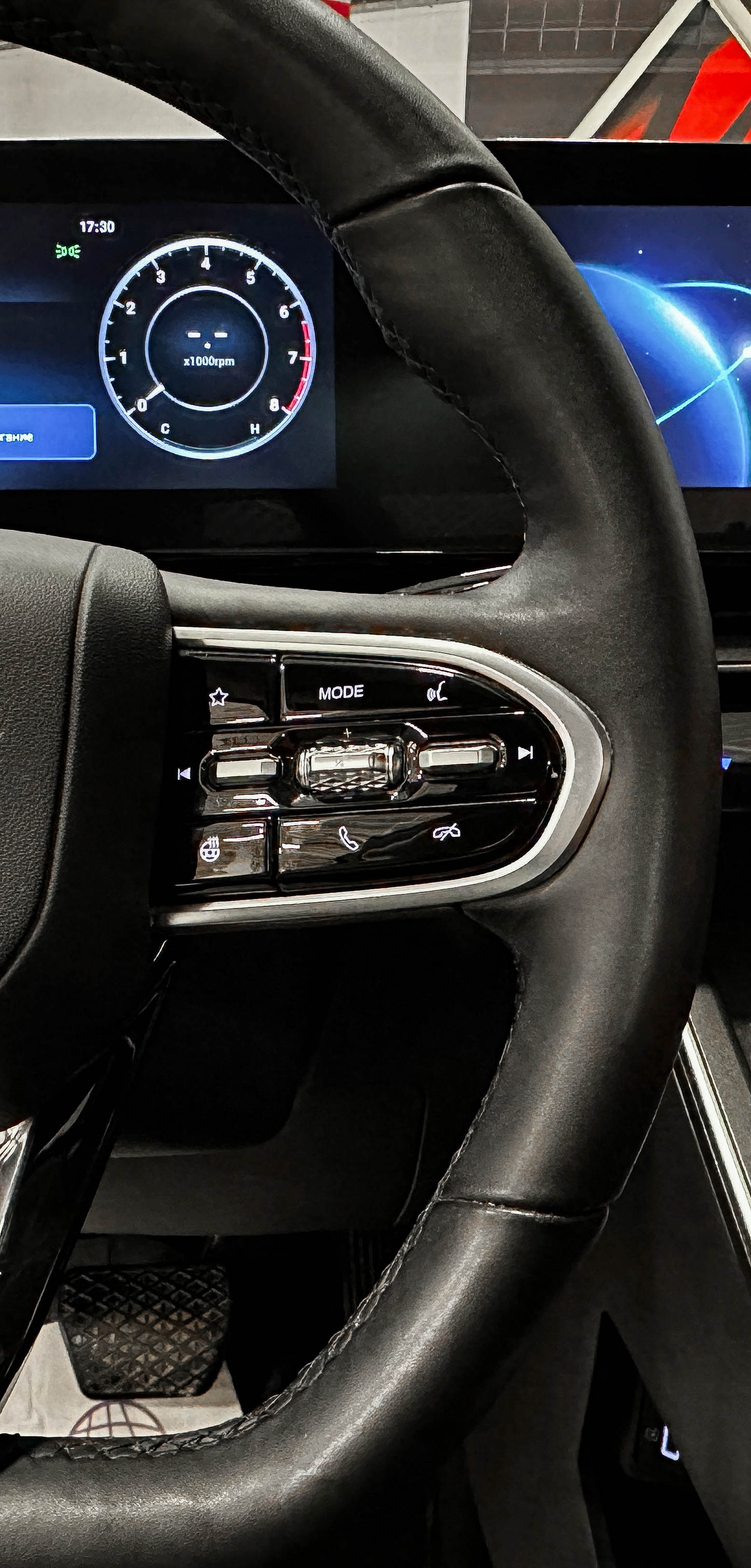 Omoda C5 - фото 23