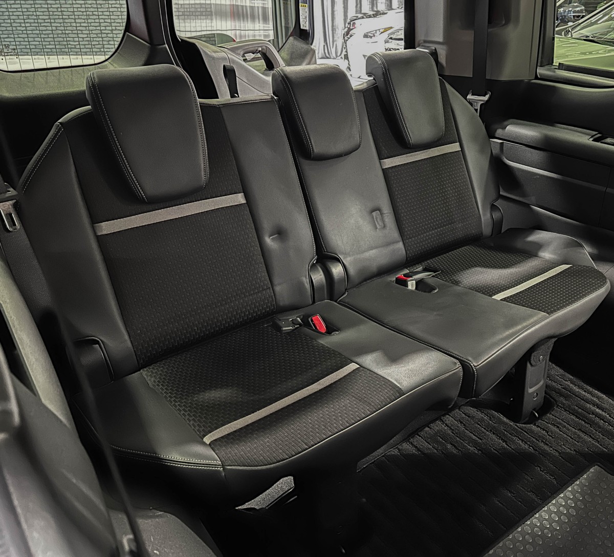 Honda Stepwgn SPADA - фото 17