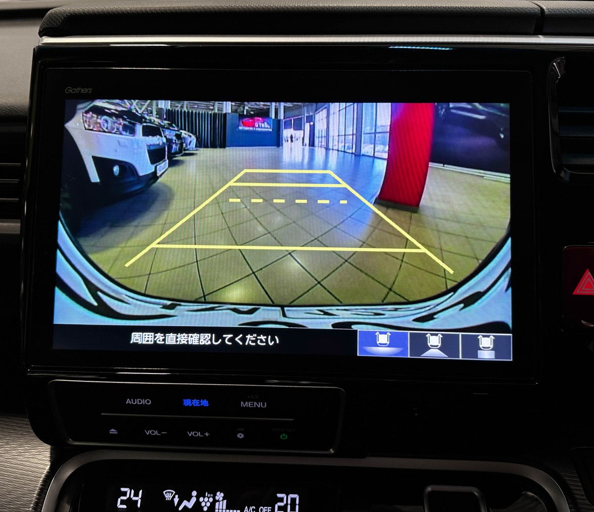 Honda Stepwgn SPADA - фото 30